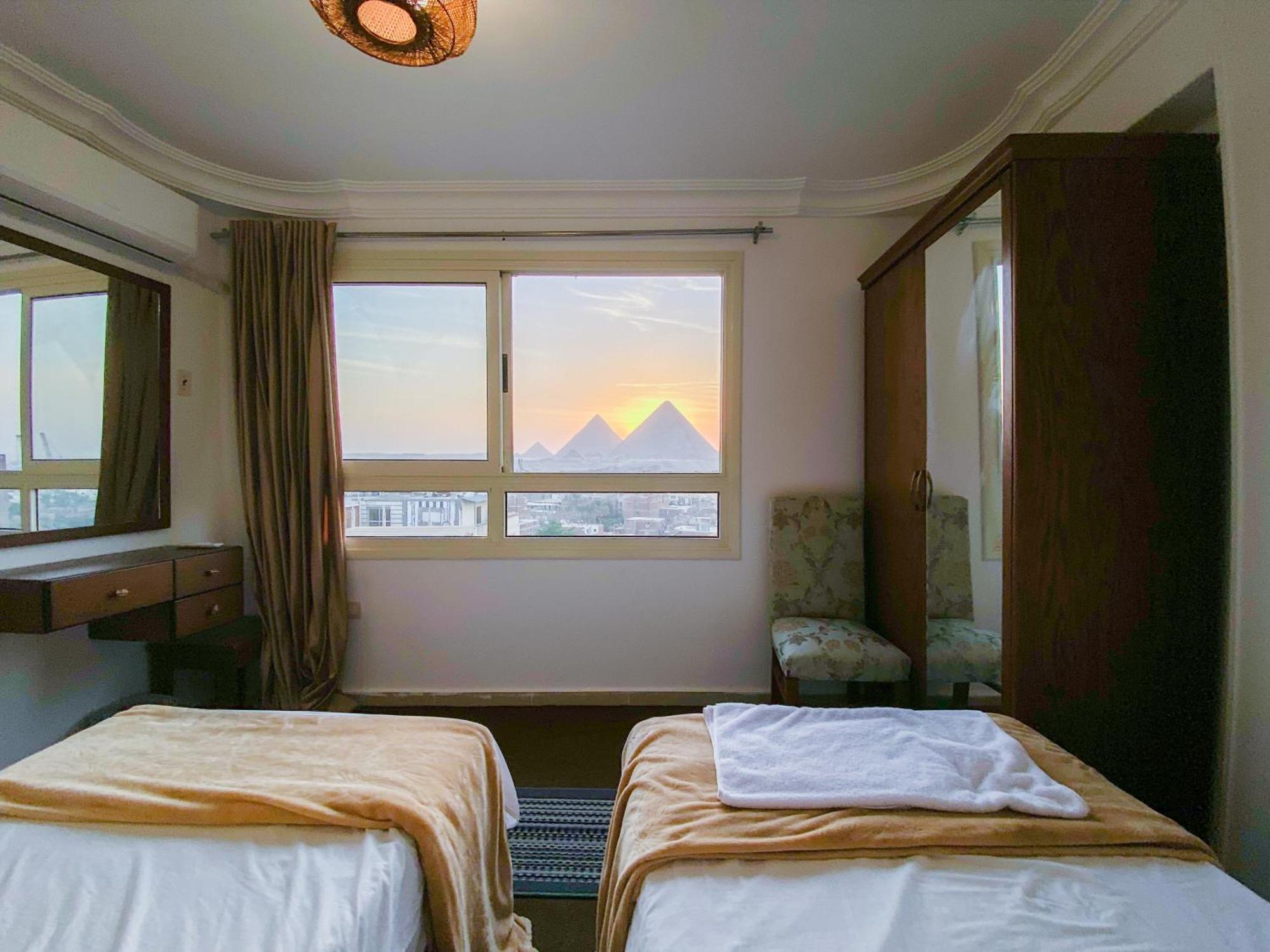 Oscar Pyramids View Hotel Nazlet el-Sîsi Buitenkant foto