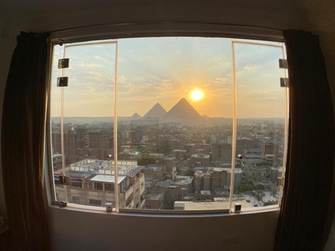 Oscar Pyramids View Hotel Nazlet el-Sîsi Buitenkant foto
