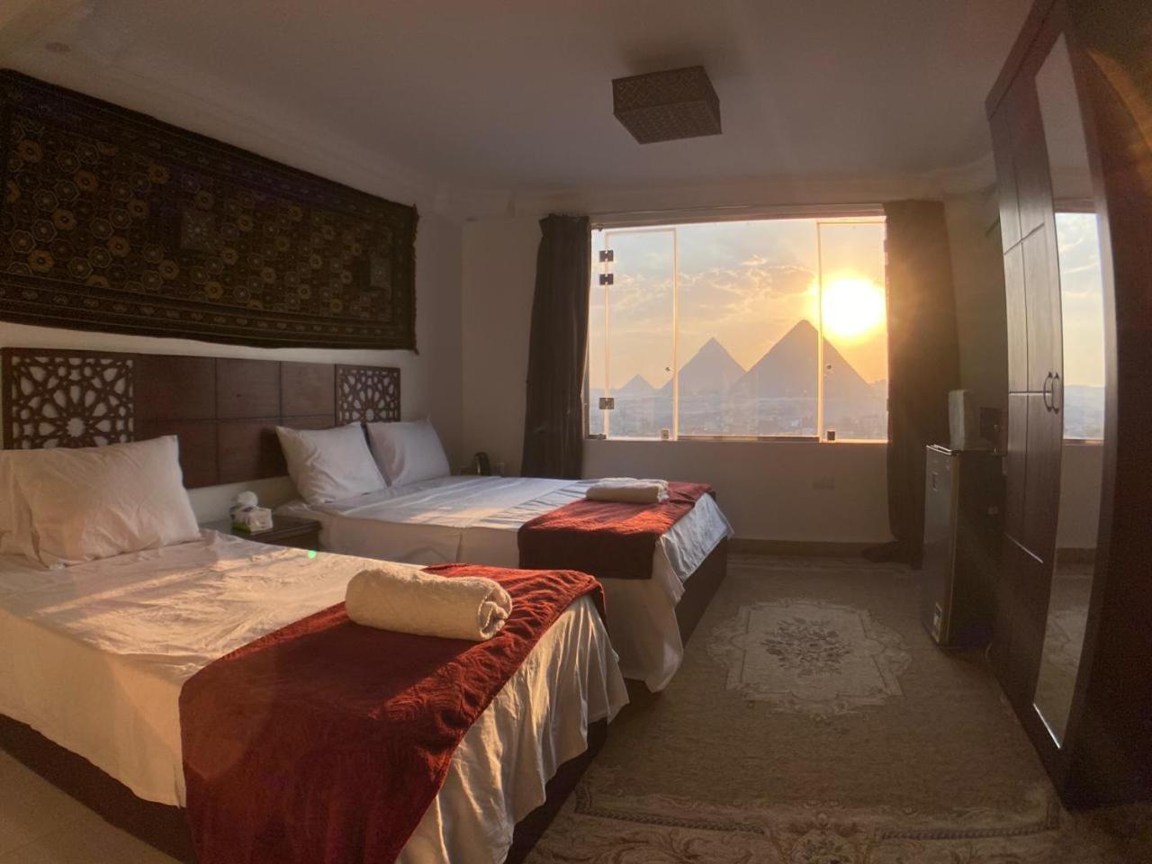 Oscar Pyramids View Hotel Nazlet el-Sîsi Buitenkant foto